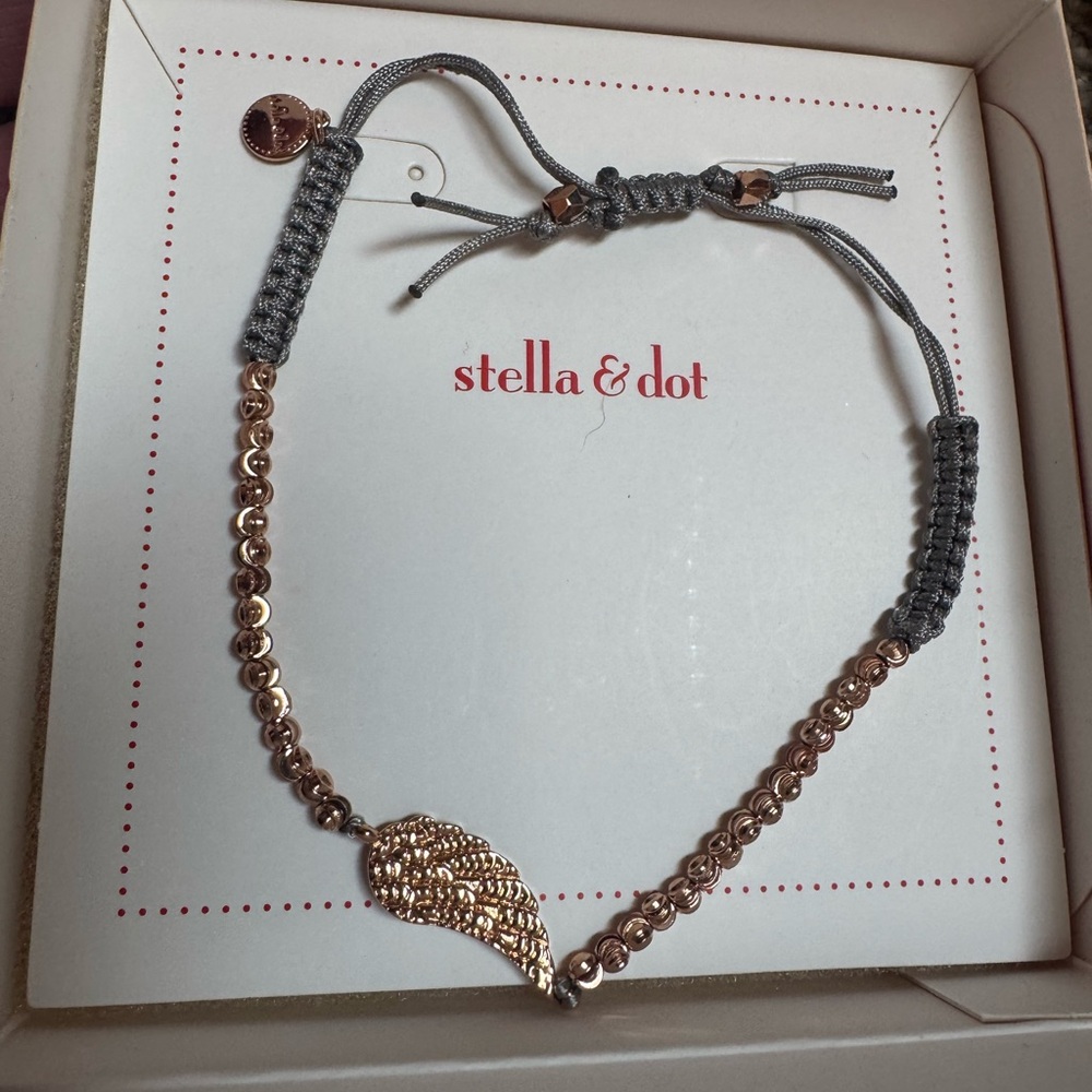 Stella & Dot Wisdom Bracelet